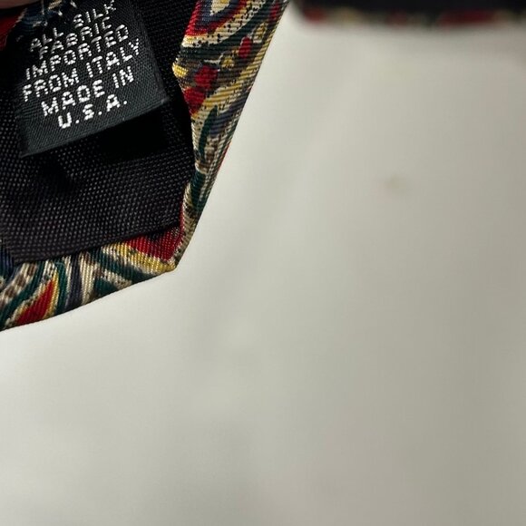 Silk Accents Men’s Neck Tie 4” Maroon Blue Beige Paisley 100% Silk Necktie USA - Picture 10 of 10